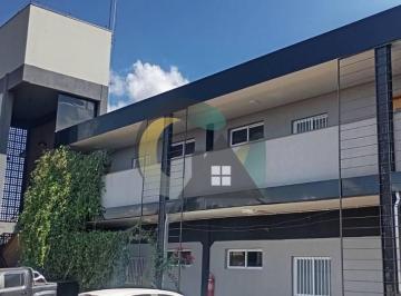 4f06904b4885654805d135b92c6bc20219e5e2ec · ótima localização
