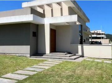 Casa · 186m² · 4 Quartos · 3 Vagas · Casa em Condomínio Fechado, 04 Dormitórios, à Venda no Red Park - Florianópolis - SC