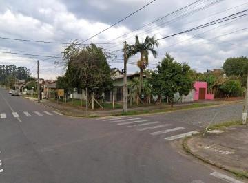Casa · 5 Quartos · 5 Vagas · Casa de 4 Dormitórios com piscina em uma esquina de 625m² no Bairro União