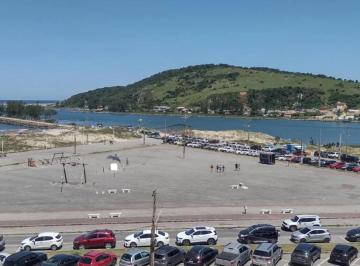 Apartamento · 240m² · 3 Quartos · 1 Vaga · Cobertura com piscina e 3 Dormitórios (1Suíte) no Mar Grosso, Laguna