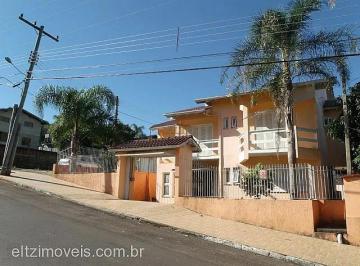 Casa · 4 Quartos · 4 Vagas · Sobrado 4 Dorm. 1 Suíte, 4 carros, piscina- 290m²- B. União- Est. Velha