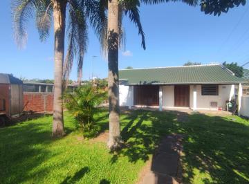 Casa · 110m² · 2 Quartos · Casa de esquina no Bairro União