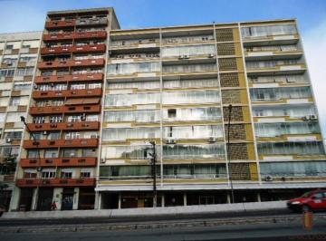 19848208_g.jpg · 
                                Apartamento com 3 dormitórios à venda, 170 m² por R$ 7900 - Centro 
