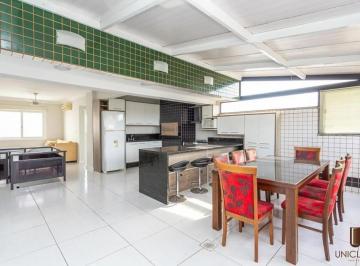 Apartamento · 153m² · 4 Quartos · 4 Vagas · Cobertura com 4 dormitórios à venda, 153 m² por R$ 8500 - Centro - Canoas/RS