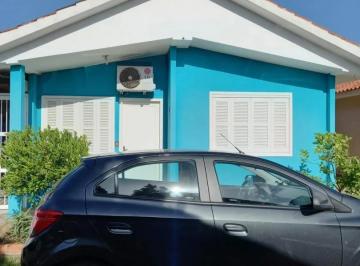 Casa · 93m² · 2 Quartos · 2 Vagas · Uniclass Imóveis vende casa em condomínio fechado em Canoas