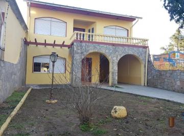Casa · 440m² · 4 Quartos · 2 Vagas · Sobrado com 4 dormitórios à venda, 440 m² por R$ 1.3000 - Nossa Senhora das Graças - Canoas/RS