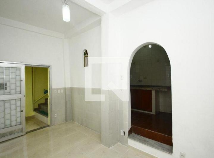 Foto do imóvel - Alugar casa em Santa Teresa, 2 quartos, churrasqueira
