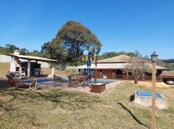 Foto 01 · Linda propriedade em ótima localização, a apenas 7 km do centro de Ibiúna!