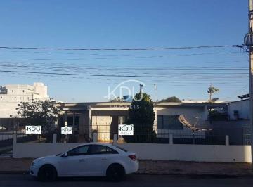 Casa · 145m² · 3 Quartos · 2 Vagas · A KDU Imoveis vende Imóvel com Ótima Localização no Centro da Cidade