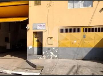 Área de Serviço · Barracão à venda em Parque Casa De Pedra - SP