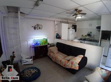 Casa · 170m² · 3 Quartos · 1 Vaga · Casa antiga, valendo mais o terreno. Próximo Shopping Anália Franco