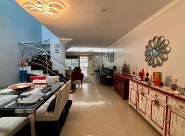 Casa · 180m² · 3 Quartos · 4 Vagas · Sobrado com piscina a venda no Bairro da mooca