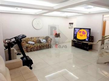 Casa · 690m² · 5 Quartos · 10 Vagas · Sobrado a venda com quintal e galpão na mooca