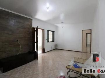 Casa · 200m² · 2 Quartos · 2 Vagas · Casa térrea na Mooca, 200 m² com espaço gourmet e próxima da futura estação Oratório do metrô.