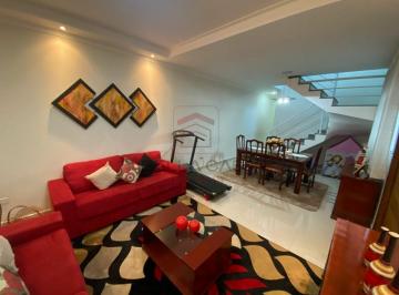 Casa · 220m² · 4 Quartos · 2 Vagas · Sobrado a venda e  4 dormitórios, 2 vagas e churrasqueira