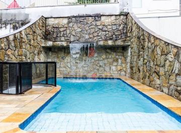 Casa · 320m² · 5 Quartos · 4 Vagas · Casa a venda no Bairro da mooca com 4 vagas e quintal