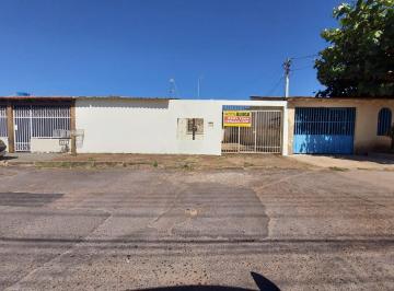 Casa de 1 quarto, Taguatinga · QNM 36 – Casa Fundos, 1Qt, próximo JK Shopping, parada de ônibus e comércios