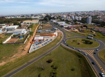 sao-carlos-terreno-padrao-recreio-sao-judas-tadeu-13-01-2022_17-33-23-0.jpg · Imóvel bem localizado