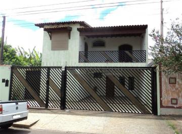 Frente · Casa Padrão em São Carlos