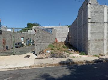 Frente · Terreno Padrão em São Carlos