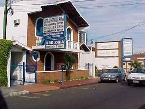 39D8E86AE46203A0B87B32067A6E3580.jpg · Sala Comercial no Centro próximo a Praça XV de Novembro em São Carlos