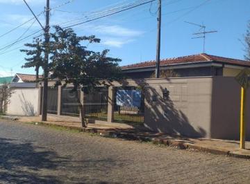 araraquara-casa-padrao-centro-13-08-2021_13-36-07-0.jpg · Casa Padrão em Araraquara