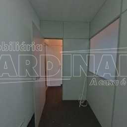 55406970d6cd729104d95ffa2b0bb018.jpg · Sala Comercial no Centro próximo ao Correio Central em São Carlos