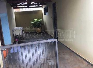 9960e18b43b81c1f05fb40923a5e67c4.jpg · Casa Padrão em Araraquara