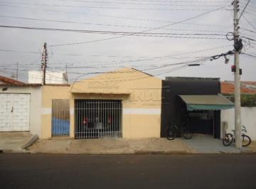 Frente · Casa Padrão em São Carlos