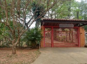 Frente · Rural Chácara em São Carlos
