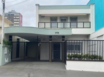 Casa · 143m² · 3 Quartos · Casa Sobrado em São Carlos