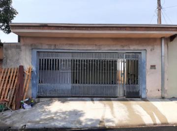 Frente · Casa Padrão em São Carlos