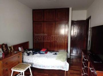 a8a8d4aa65cc025dd5bc98aa0a106890.jpg · Casa Sobrado em Araraquara