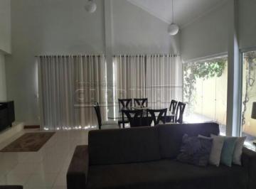 Sala · Casa Condomínio em São Carlos