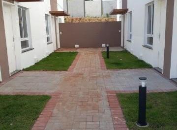 AREA EXTERNA · CASA COTIA