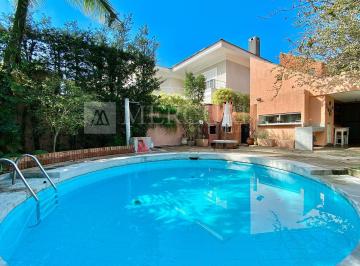 88f6ce0d3b69e13bcb89cbe632c7c14035667398 · Casa no Guarujá, Enseada, Condomínio Fechado, 4 Quartos, Piscina e Churrasqueira - Mercuri Imóveis -