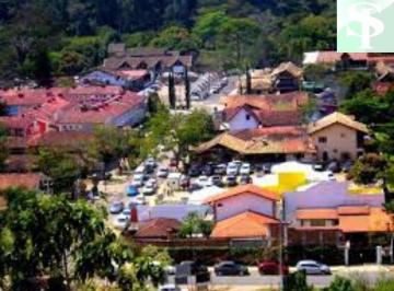 Foto 01 · Terreno no coração de Penedo.  560 m² de terreno no centro de Penedo.  Agende uma visita!