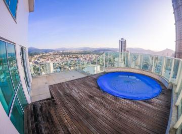 Área externa cobertura · Cobertura com 3 dormitórios à venda, 245 m² por R$ 5.500.000,00 - Centro - Balneário Camboriú/SC