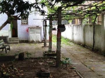 Casa · 210m² · 3 Quartos · 3 Vagas · Casa no Menino Deus