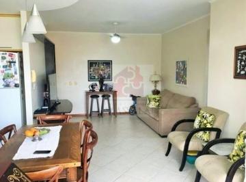Apartamento · 68m² · 2 Quartos · 2 Vagas · Apartamento de 2 dormitórios, sendo 1 suíte, com garagem para 2 carros Bairro Floresta