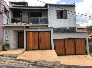 Casa · 261m² · 3 Quartos · 3 Vagas · Casa em  Rua Quatro - Vila João Lombard (Fábricas) - São João Del Rei/MG