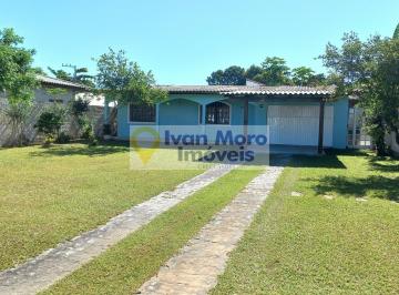 Casa · 110m² · 3 Quartos · 3 Vagas · Casa em Daniela - aluguel temporada - Florianópolis – SC