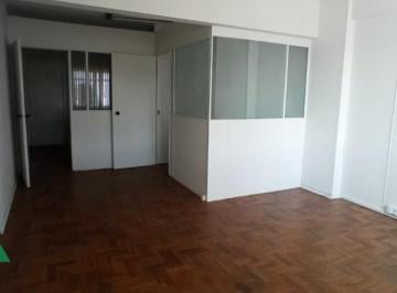 Comercial · 40m² · Sala comercial com 40m² para locação por R$ 1.400,00 - Bairro Centro - Blumenau/SC