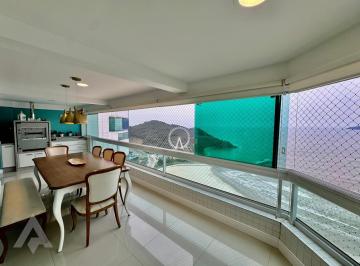 Apartamento · 167m² · 4 Quartos · 2 Vagas · Belíssimo apartamento mobiliado, no Centro de Balneário Camboriú!
