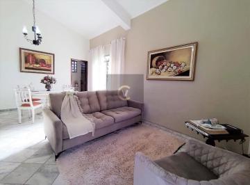 Casa de 3 quartos, Valinhos · Casa à venda no Jardim Santo Antonio em Valinhos