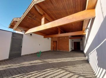 Casa · 320m² · 4 Quartos · 4 Vagas · CASA À VENDA - VILA NAIR - PINDAMONHANGABA - SP