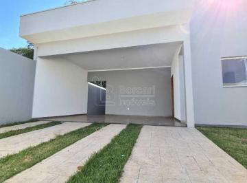 img0 · Casa Padrão em Araraquara