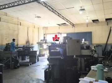Comercial · 130m² · Galpão Industrial + 2 casas na Ponte Rasa
