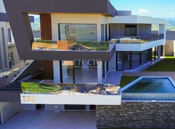 Thi naka a-8 · Casa à venda - em Urbanova