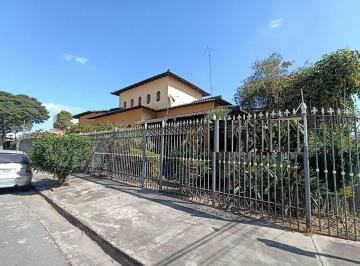 Casa · 302m² · 3 Quartos · 4 Vagas · Casa em Rua da República - Inconfidentes - Contagem/MG